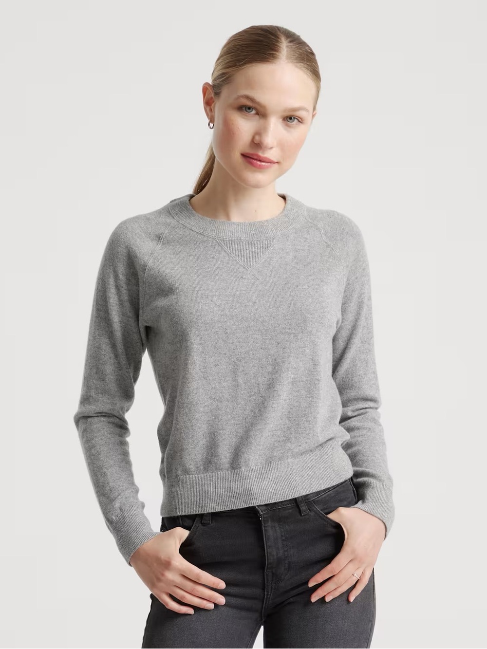 Quince Mongolian Shrunken Cashmere Sweatshirt medium Heather Grey quiet luxury
